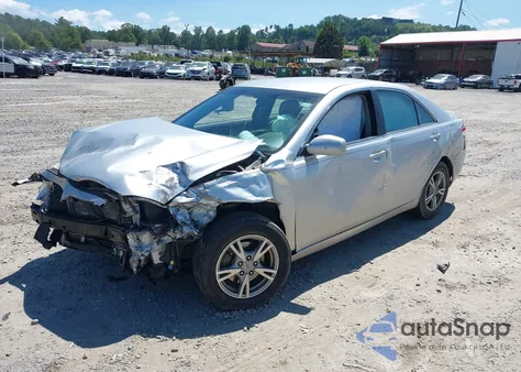 2010 Toyota Camry Le from USA, damaged, VIN 4T1BF3EK7AU007083